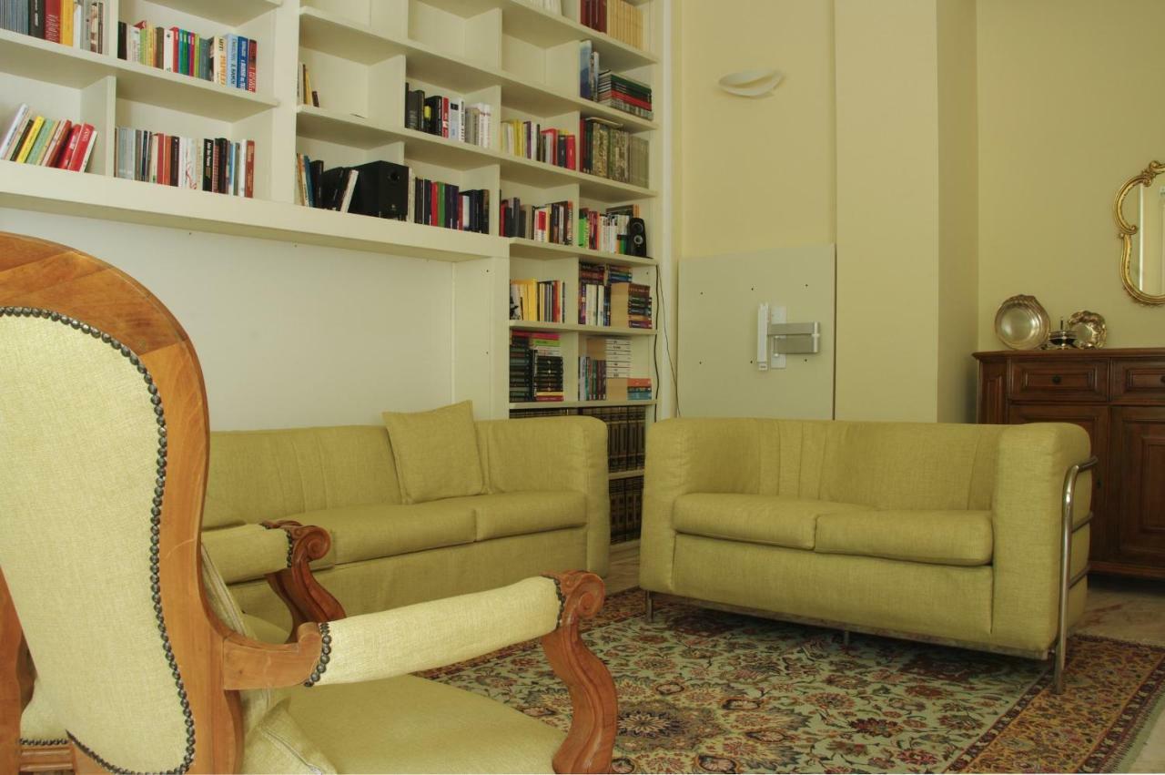 La Casa Di Boz B&B Нуоро Экстерьер фото