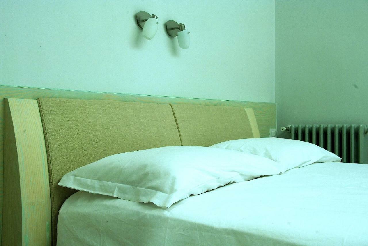 La Casa Di Boz B&B Нуоро Экстерьер фото